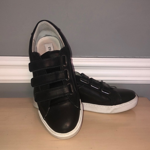 Steve Madden Other - Steve Madden Shell Velcro Sneaker